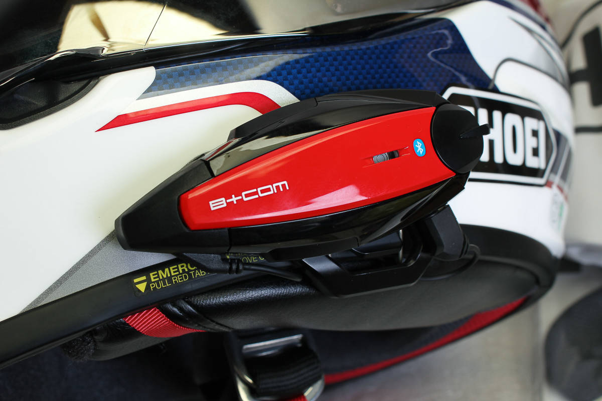 送料無料 ショウエイ(SHOEI) ヘルメット HORNET ADV NAVIGATE 送料無料 ショウエイ(SHOEI) ヘルメット HORNET ADV NAVIGATE
