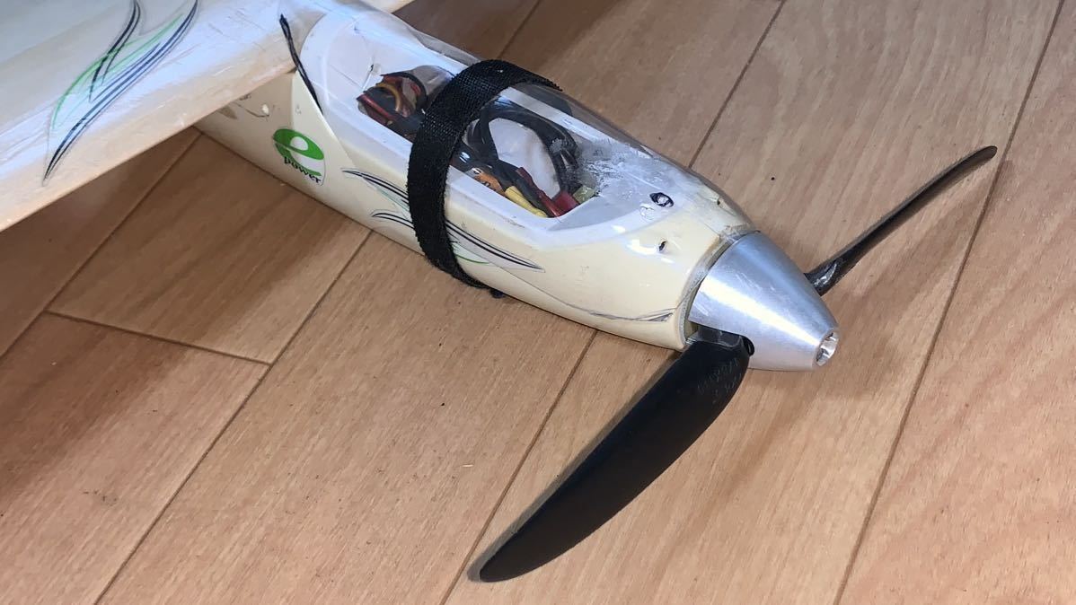 OK モデル Pilot バルサ材 ラジコン　3ch グライダー 翼　長1150ｍｍ R/C Glider_画像4