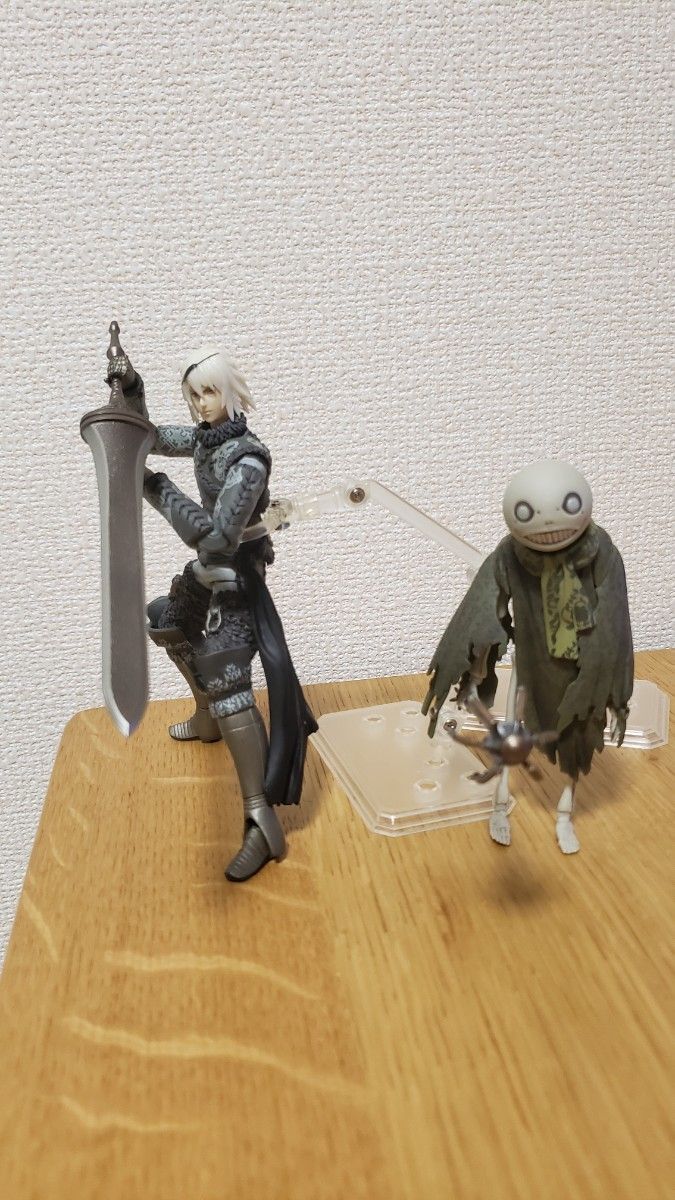 NieR RepliCant BRING ARTS ニーア&エミール アクション NieR RepliCant BRING ARTS ニーア&エミール アクション