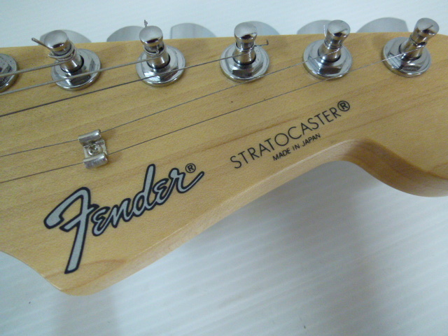 8-195 0◇Fender/フェンダー エレキギター/ストラトキャスター R061529