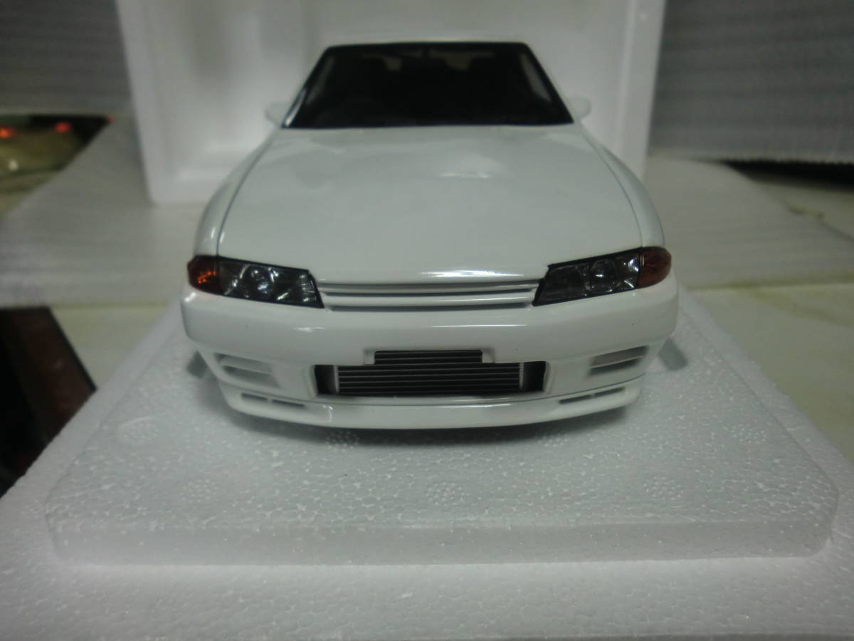 オートアート 1/18 日産 スカイライン GT-R（R32）『湾岸ミッドナイト