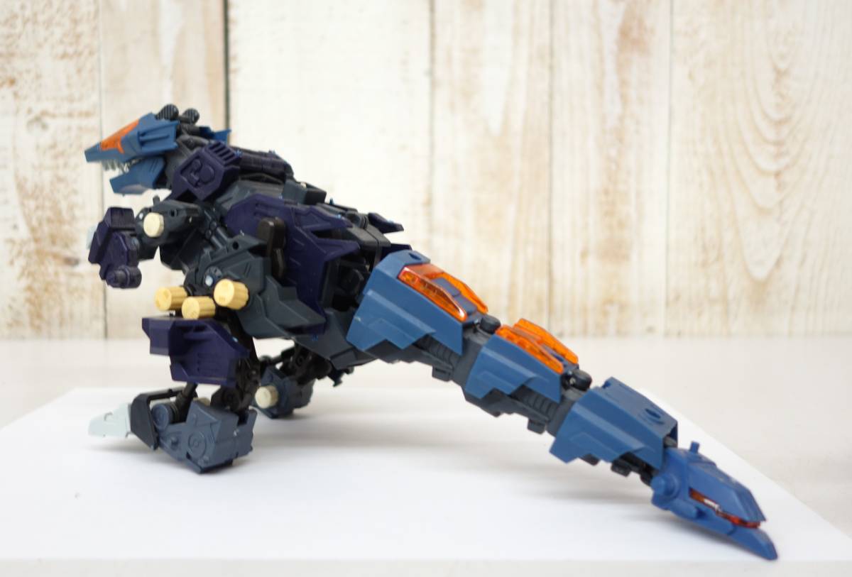 レトロコレクション　当時物 ＊トミー＊ZOIDS ゾイド＊ティラノサウルス型　凱龍輝＊ディアブロタイガー ＊ジャンク品　部品　カスタム　_画像4