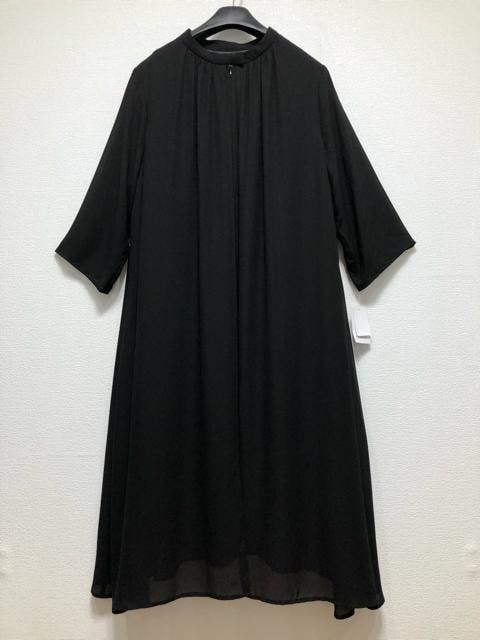 新品☆4L喪服礼服ブラックフォーマル重ね着風ストレッチワンピ☆u297