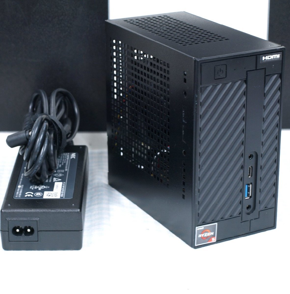 NoTASRock Deskmini A Ryzen5 G 3.6GHzGBRAM/SSDGB