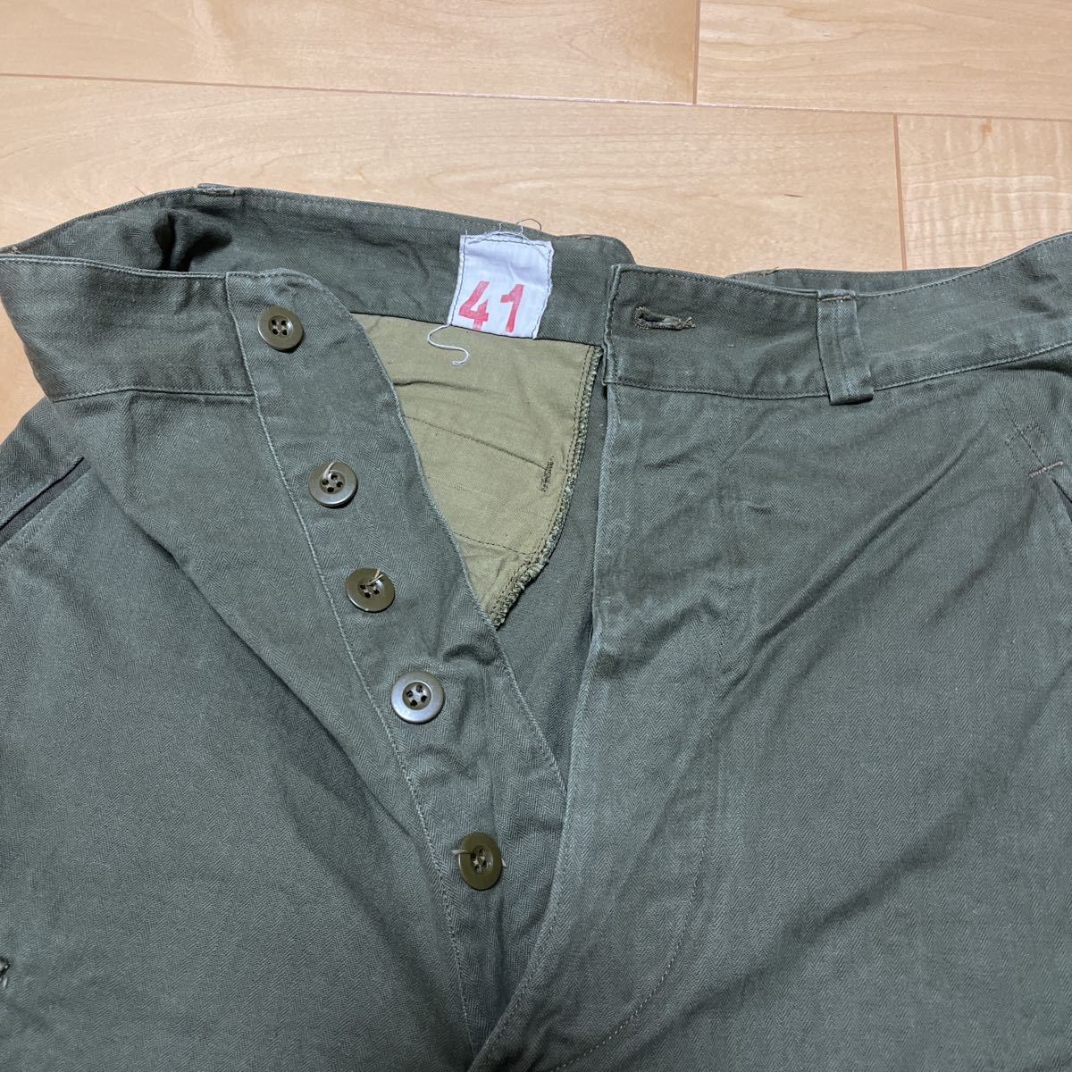 半額以下 フランス軍 M47カーゴパンツ 後期 実物 個人装備