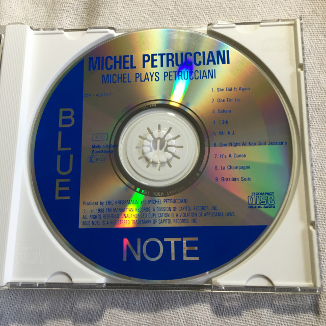 MICHEL PETRUCCIANI「MICHEL PLAYS PETRUCCIANI」＊MICHEL PETRUCCIANIを中心とした二つのピアノ・トリオが楽しめる88年のBlue Note録音_画像4
