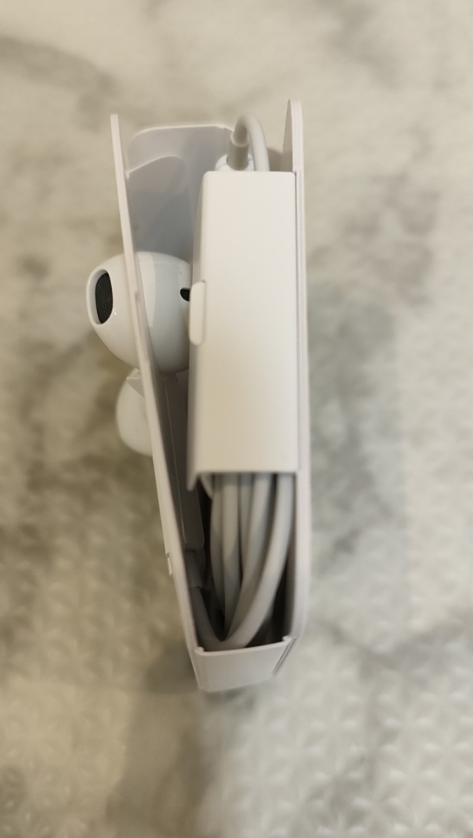 【未使用新品】Apple iPhone 付属品 EarPods イヤホン イヤフォン Lightning ライトニング端子 純正品_画像3