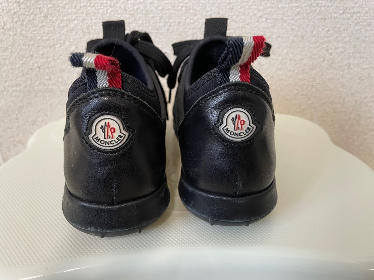 MONCLER キッズスニーカー　美品