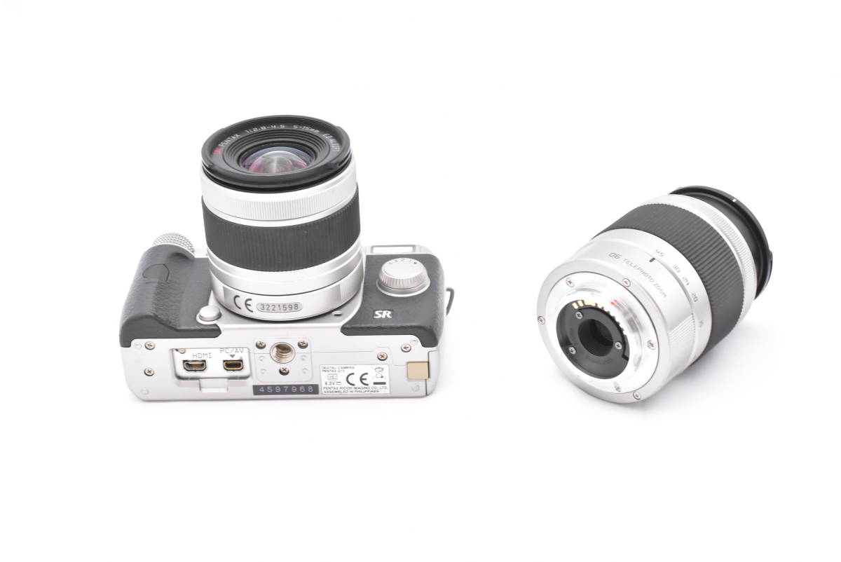 PENTAX ペンタックス Q10 シルバーボディ デジタルカメラ + SMC PENTAX 5-15mm F2.8-4.5 ED AL + 15-45mm F2.8 ED (t4170)_画像5