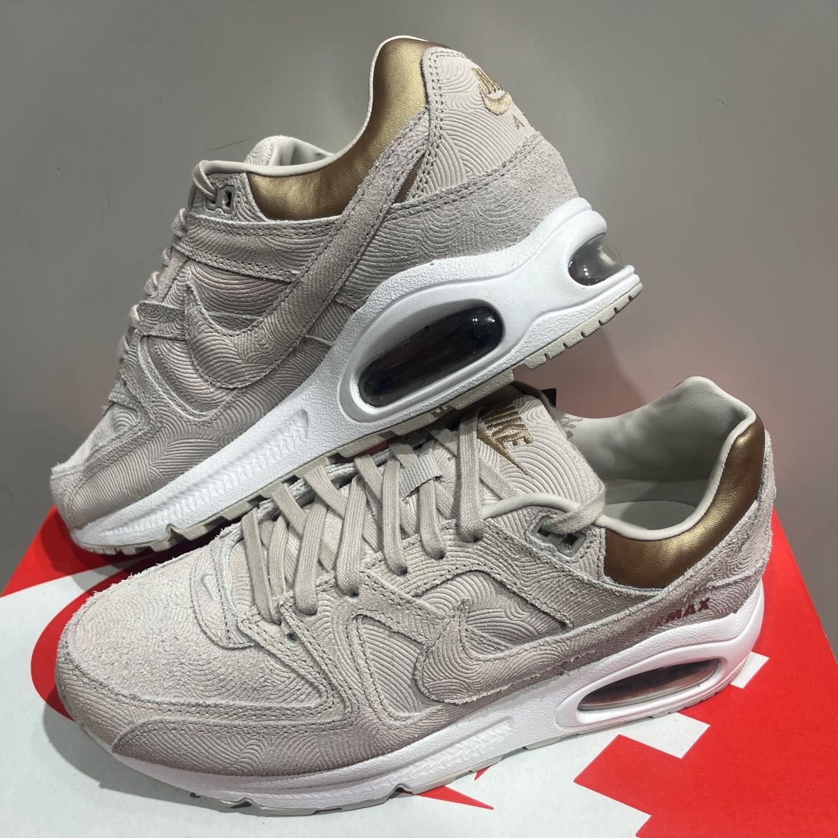 NIKE WMNS AIR MAX COMMAND PRM   24.5cm