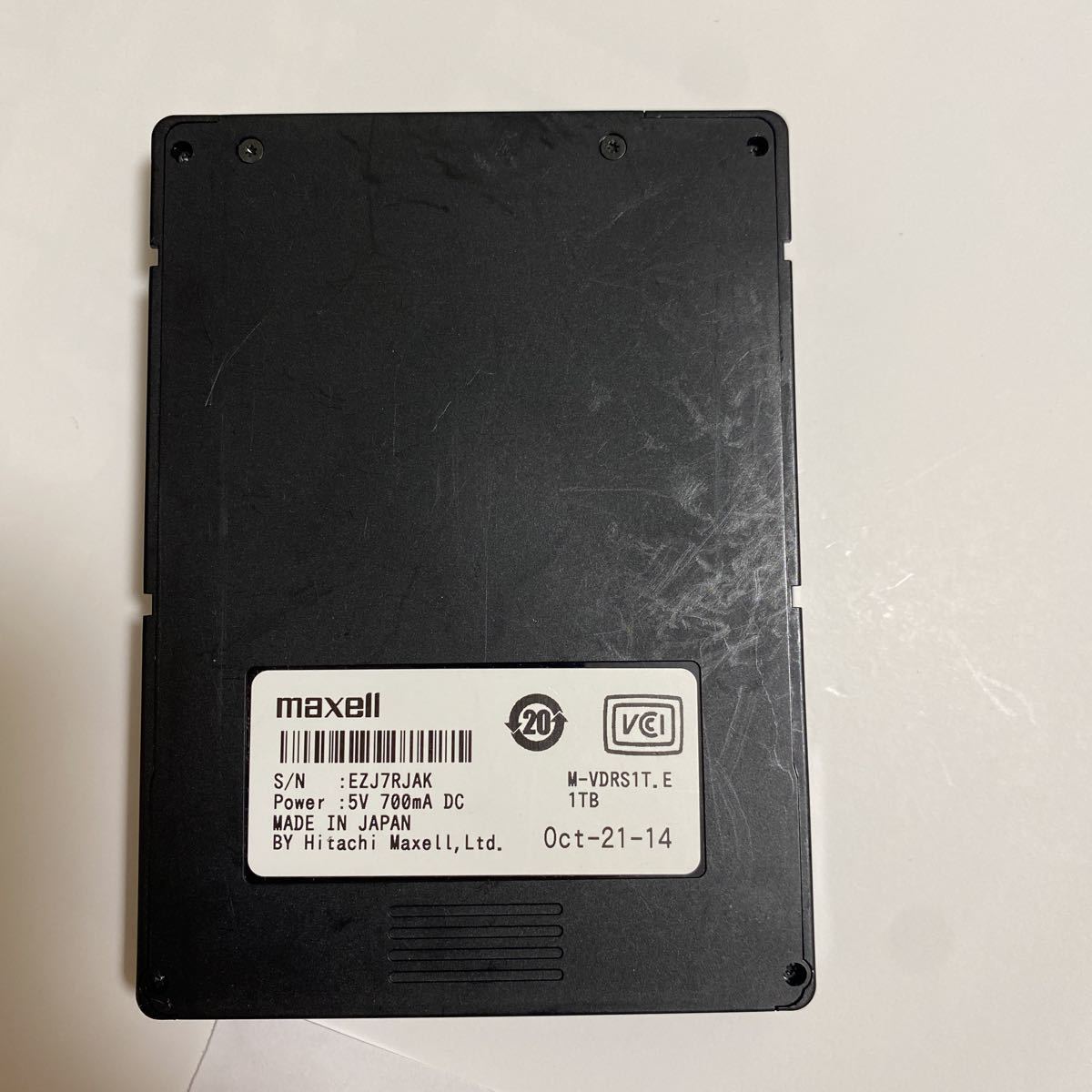 z576*maxell マクセル iVDR-S　カセットHDD ハードディスク　ブラック　1TB　HDD　動作品_画像3