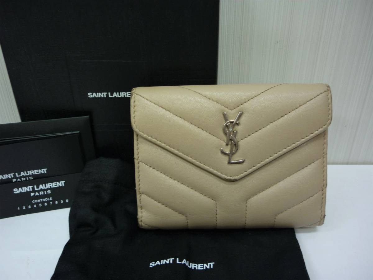 SAINT LAURENT サンローラン Vステッチ Ｗホック コンパクト財布 折財布 ベージュ ロゴ ａ_画像1