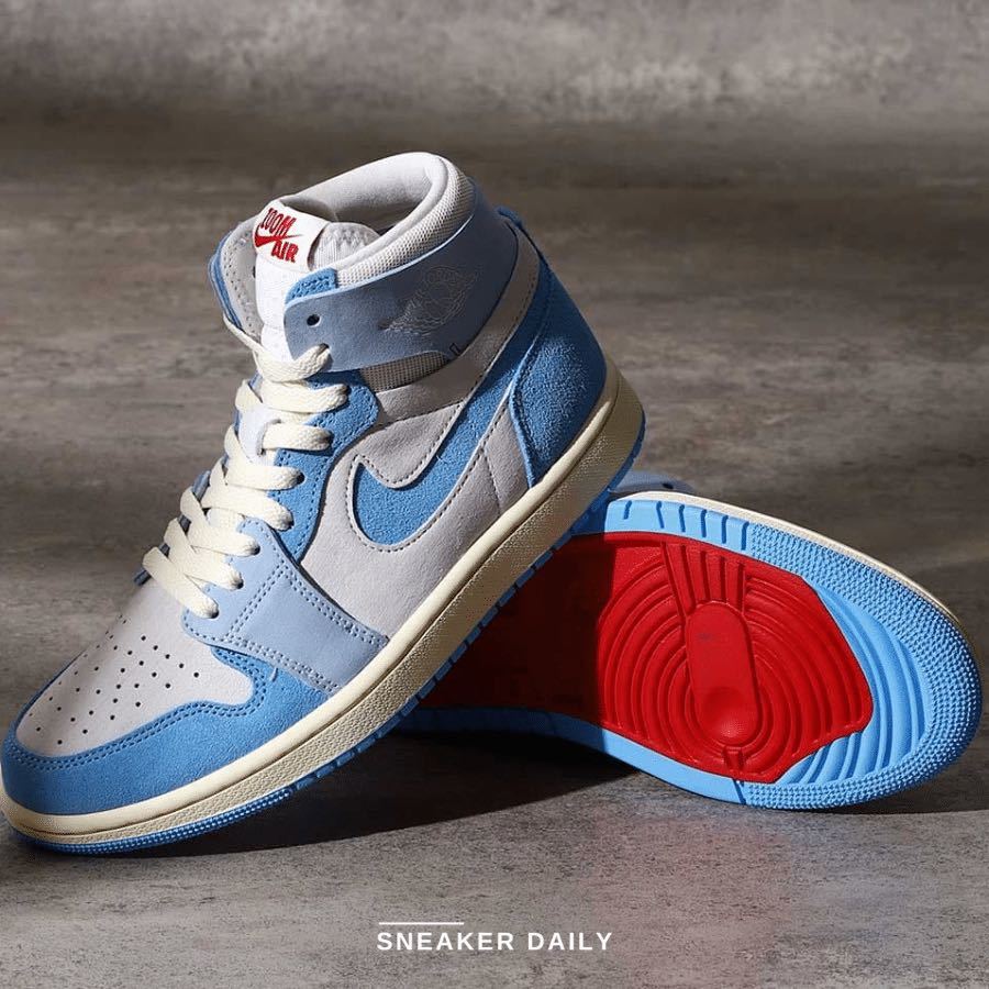 新品 箱タグ付き レア希少 Nike Air Jordan 1 Highハイ28cm 新品 箱タグ付き レア希少 Nike Air Jordan 1 Highハイ28cm