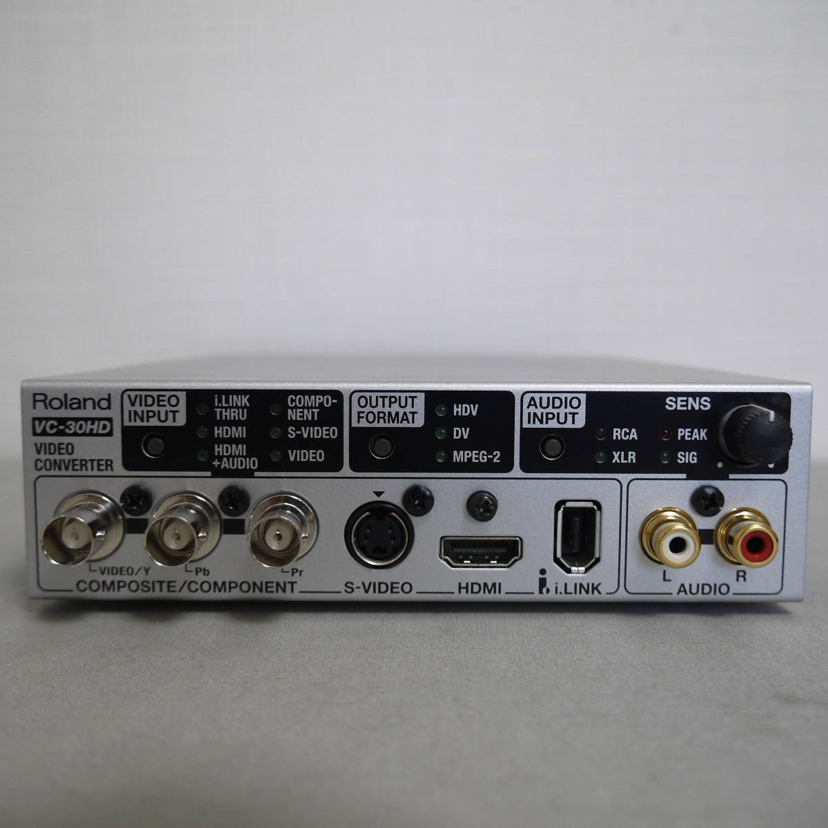 スピード発送 美品 Roland ローランド VC-30HD ビデオコンバータ スピード発送 美品 Roland ローランド VC-30HD ビデオコンバータ