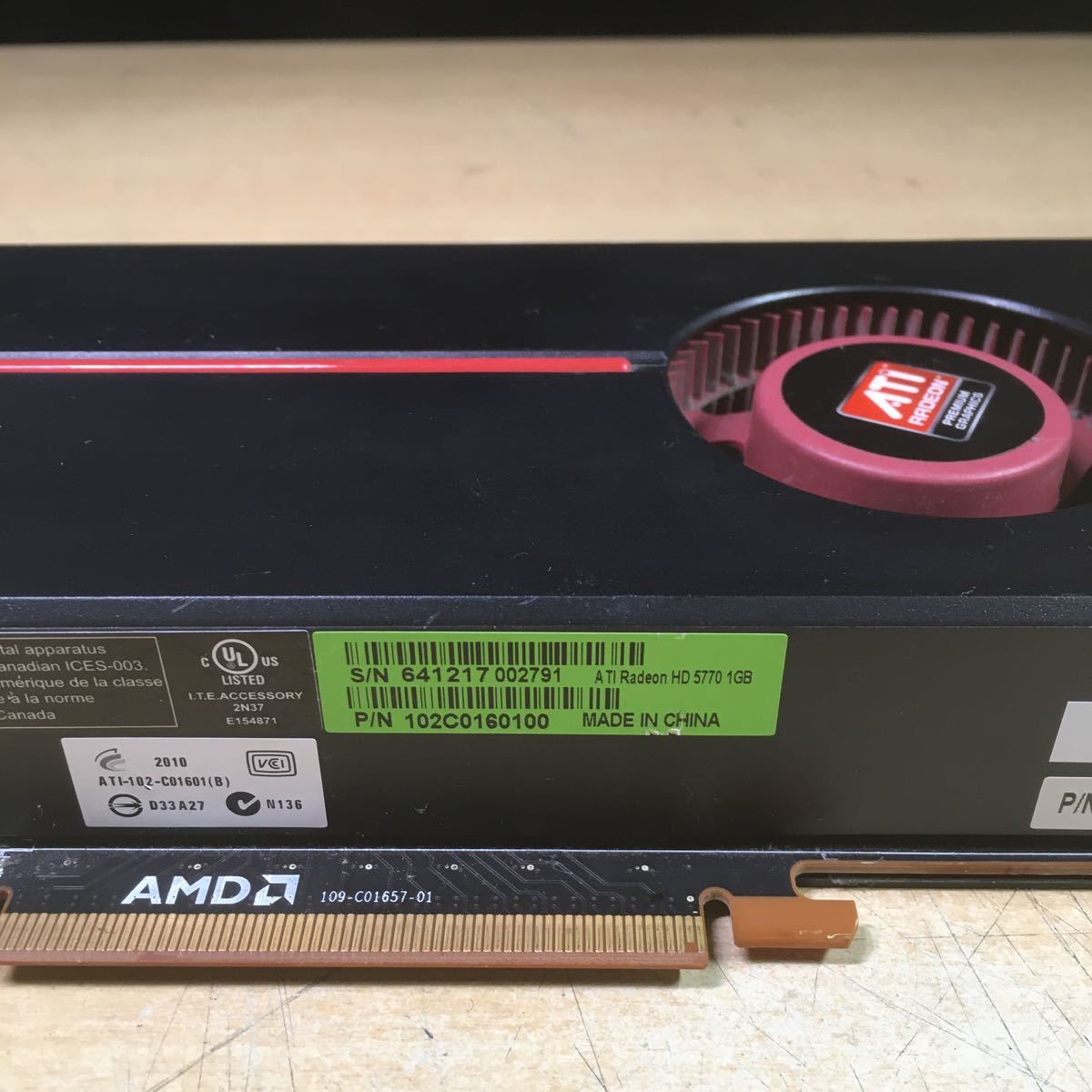 082512) ATI/AMD Radeon HD5770 1GB V337 CN-00F8PX 2GB グラフィック