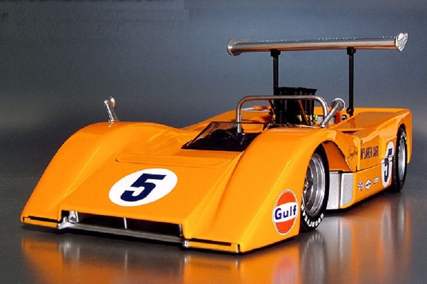 GMP 1/43 McLAREN M8B #5 High Wing 1969te knee * Hal m