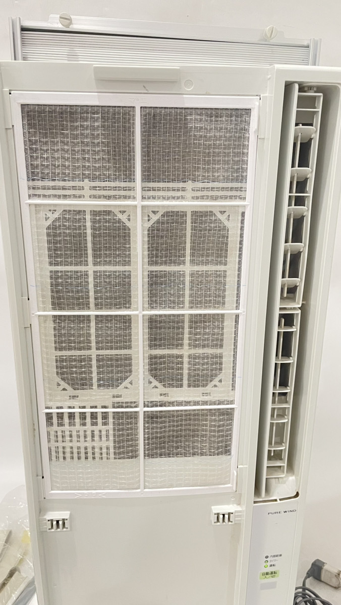 ２０１９年製 コロナ 窓枠エアコン CW-169H - 季節、空調家電