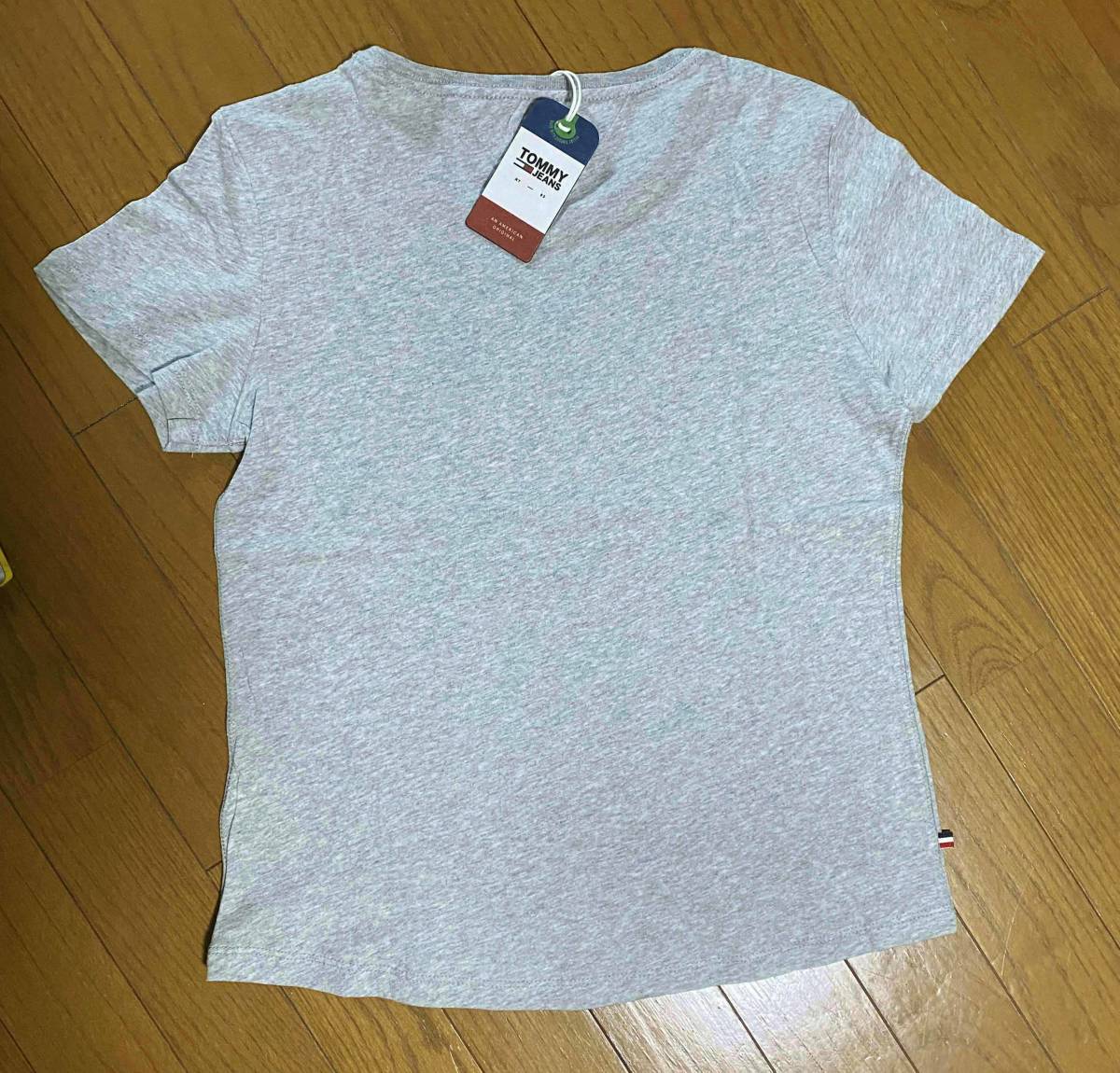 新品 XS ★ Tommy Jeans ソフトジャージ Tシャツ ヘザーグレー レディース トミージーンズ 半袖 クルーネック コットン トミーヒルフィガー_画像4