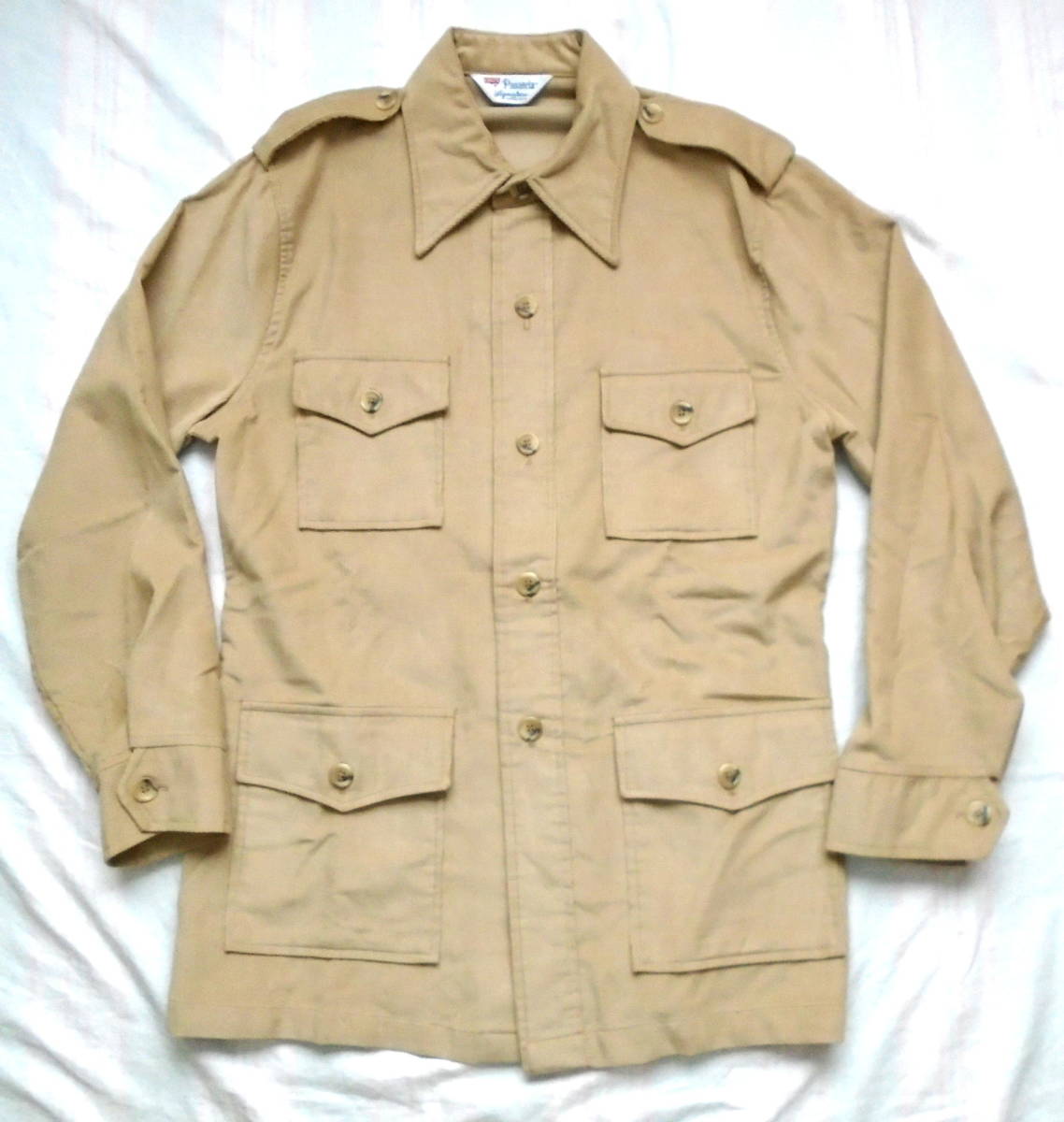 人気ブランドの 希少 新品 (XL) アーミー/サファリジャケット コーデュロイ パナテラ Panatela Levi's リーバイス 80s 70s デッド 長袖シャツ 人気ブランドの 希少 新品 (XL) アーミー/サファリジャケット コーデュロイ パナテラ Panatela Levi's リーバイス 80s 70s デッド 長袖シャツ
