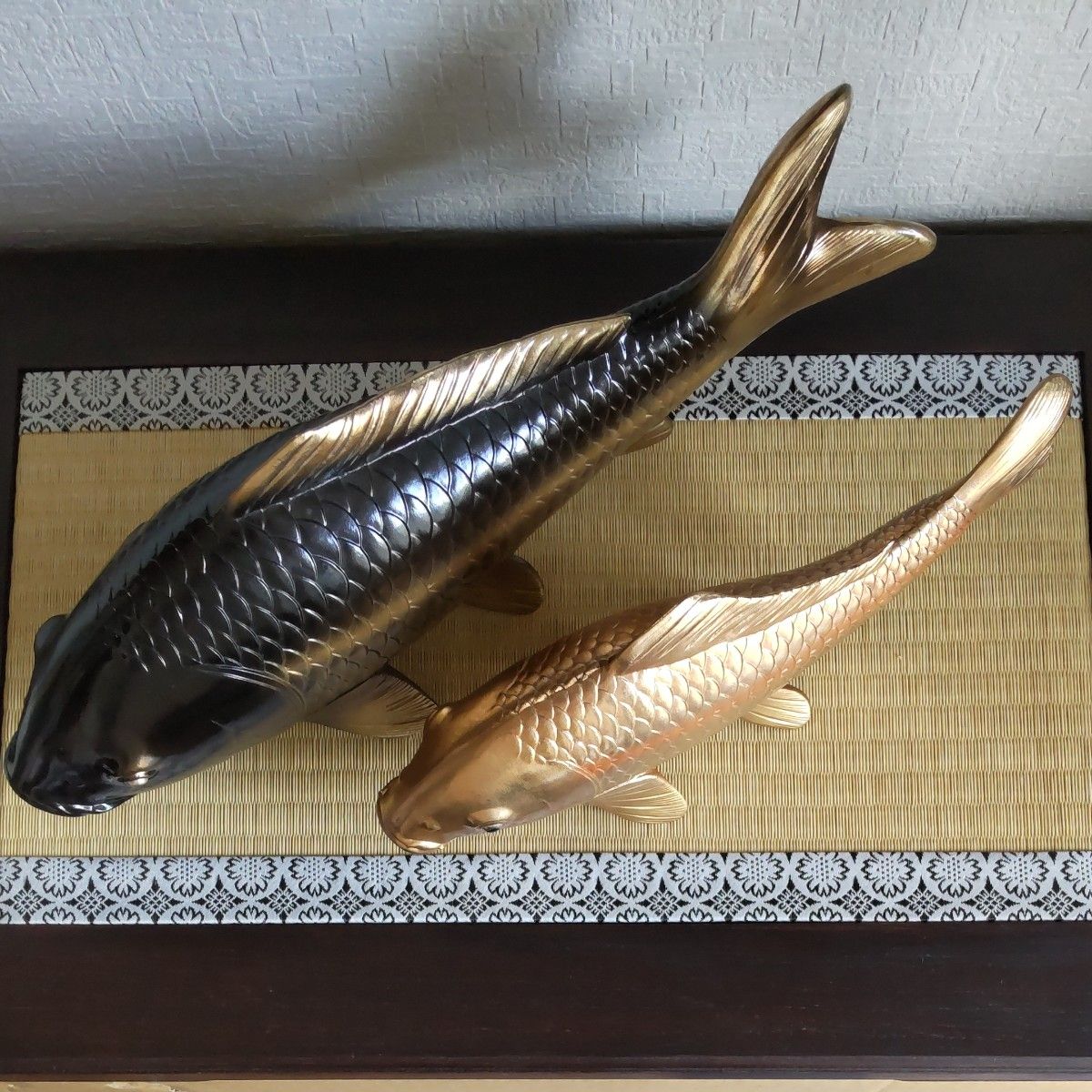 双鯉     置物   2匹の鯉   『慶』縁起物  金属工芸