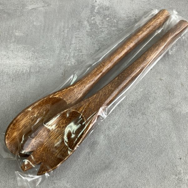 ☆【未使用品】天然 木製 サラダボール大/中 スプーン フォーク スパイス入れ マヨネーズ立てセット 漆器 箱入り オシャレ 保管品_画像8