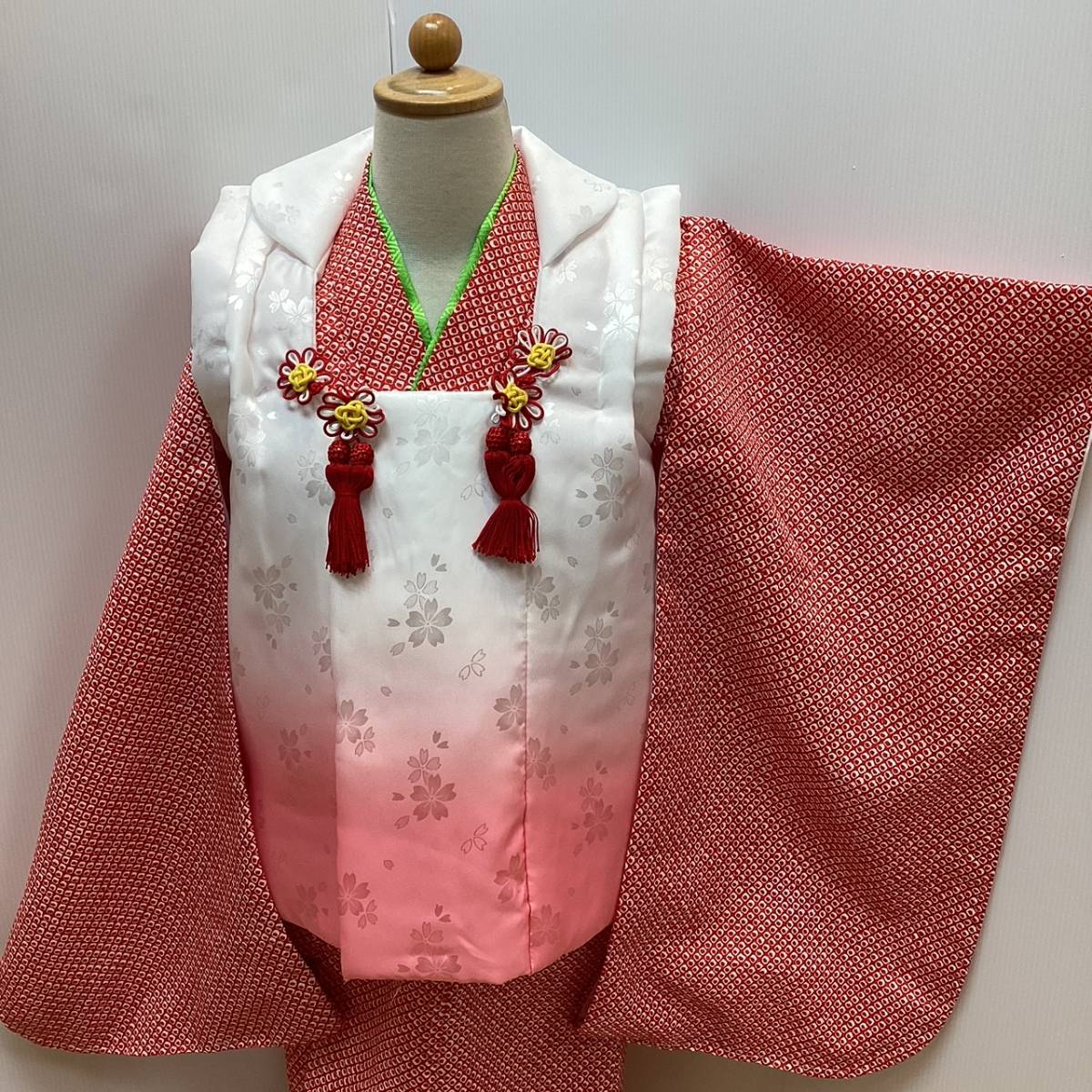  "Семь, пять, три" кимоно mi228t 3 лет . ткань пальто .. рисунок белый розовый bokashi сделано в Японии новый товар включая доставку 
