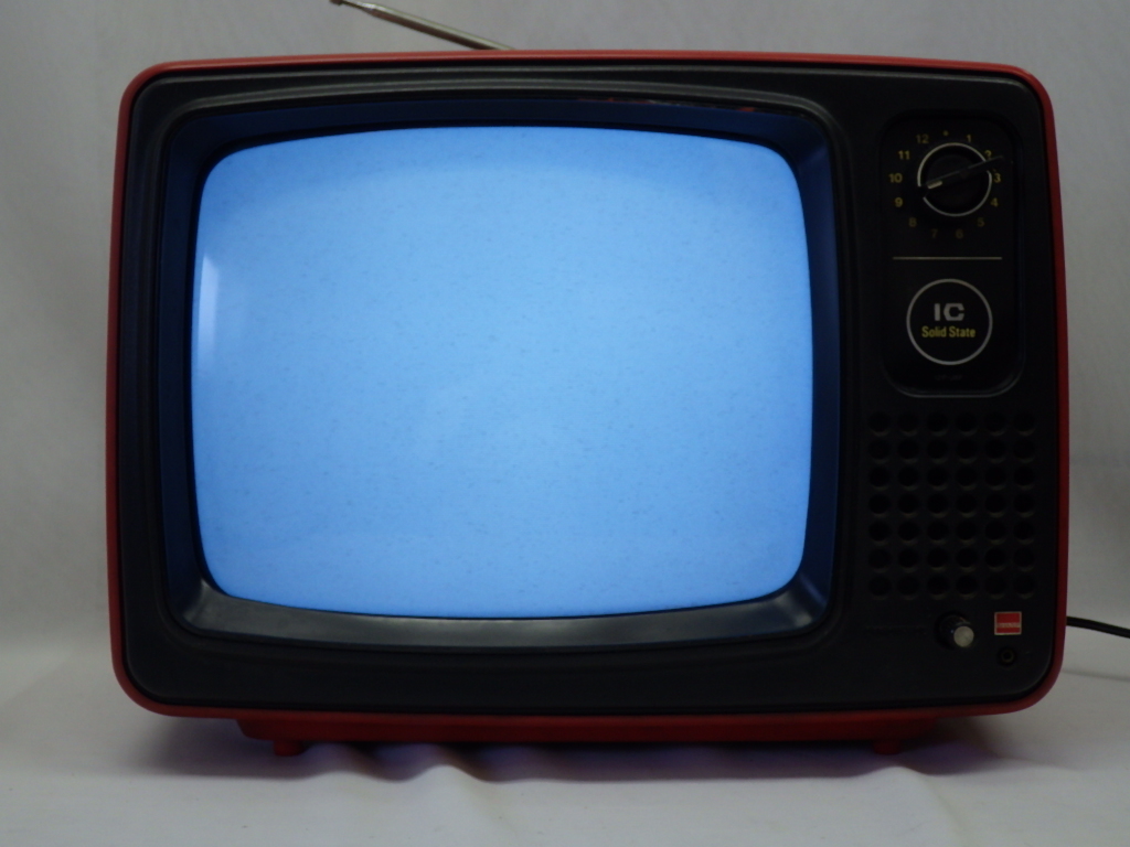Yahoo!オークション - 当時物 昭和レトロ 1977年製 シャープ Yahoo!オークション - 当時物 昭和レトロ 1977年製 シャープ