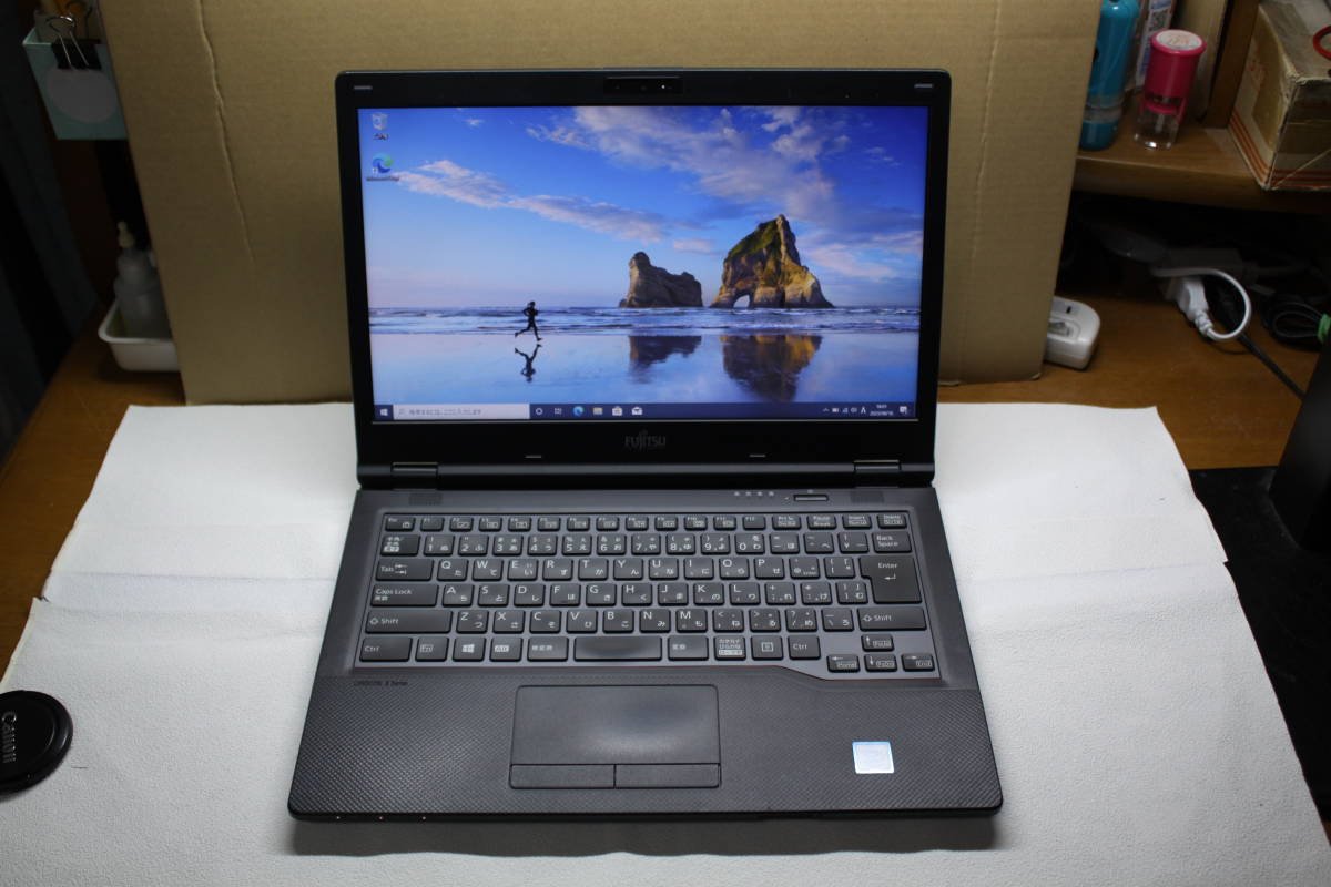 FUJITSU FMV LIFEBOOK E/S Core i5 U 2.6GHｚ・メモリー8ＧＢ