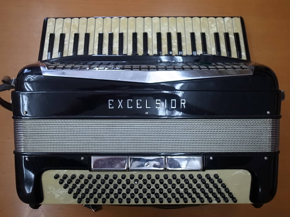 EXCELSIORアコーディオンModel No.320 Made in Italyエクセルシャー