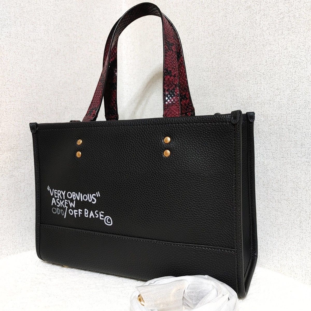 coach コーチ×バスキア 2021秋 恐竜 トート ショルダー バッグ coach コーチ×バスキア 2021秋 恐竜 トート ショルダー バッグ
