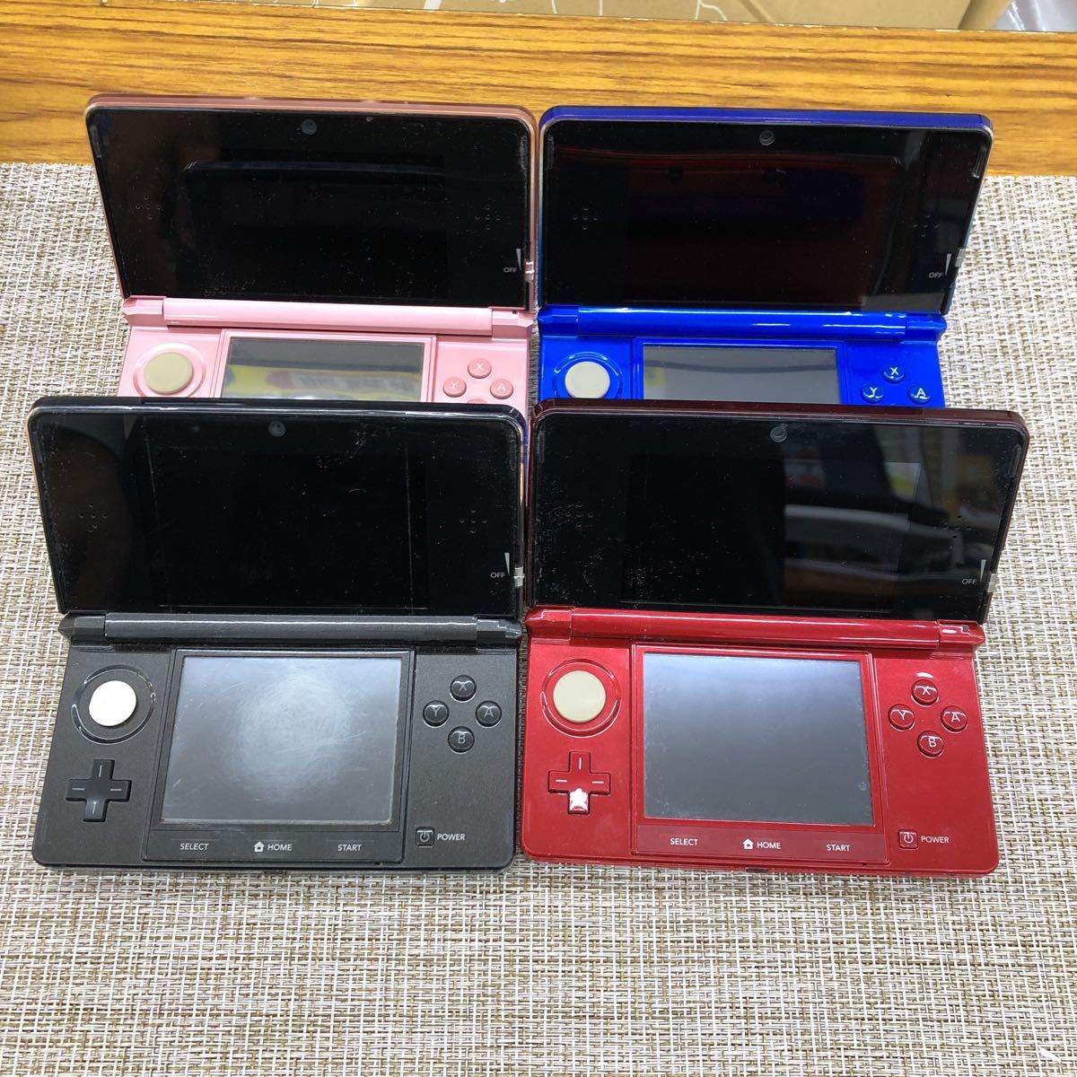 任天堂3DS 本体CTR-001 4台セットNintendo 3DS本体まとめ売りジャンク