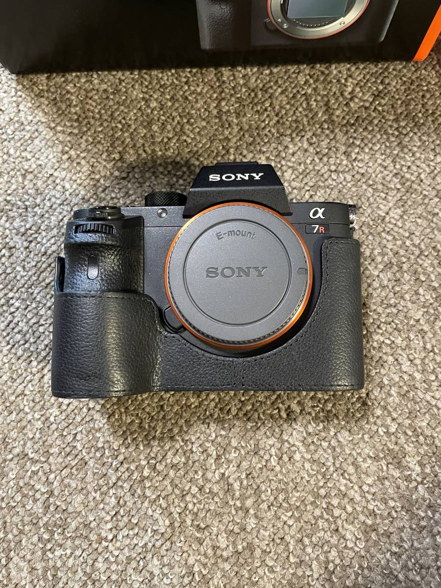 雑誌で紹介された SONY α7R ボディ 美品 ショット数4973 II ソニー