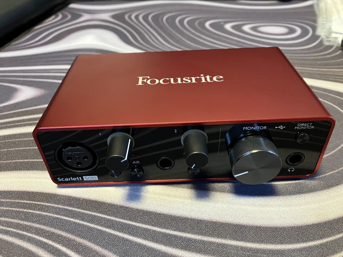 美品 !!! Focusrite フォーカスライト オーディオインターフェース 2