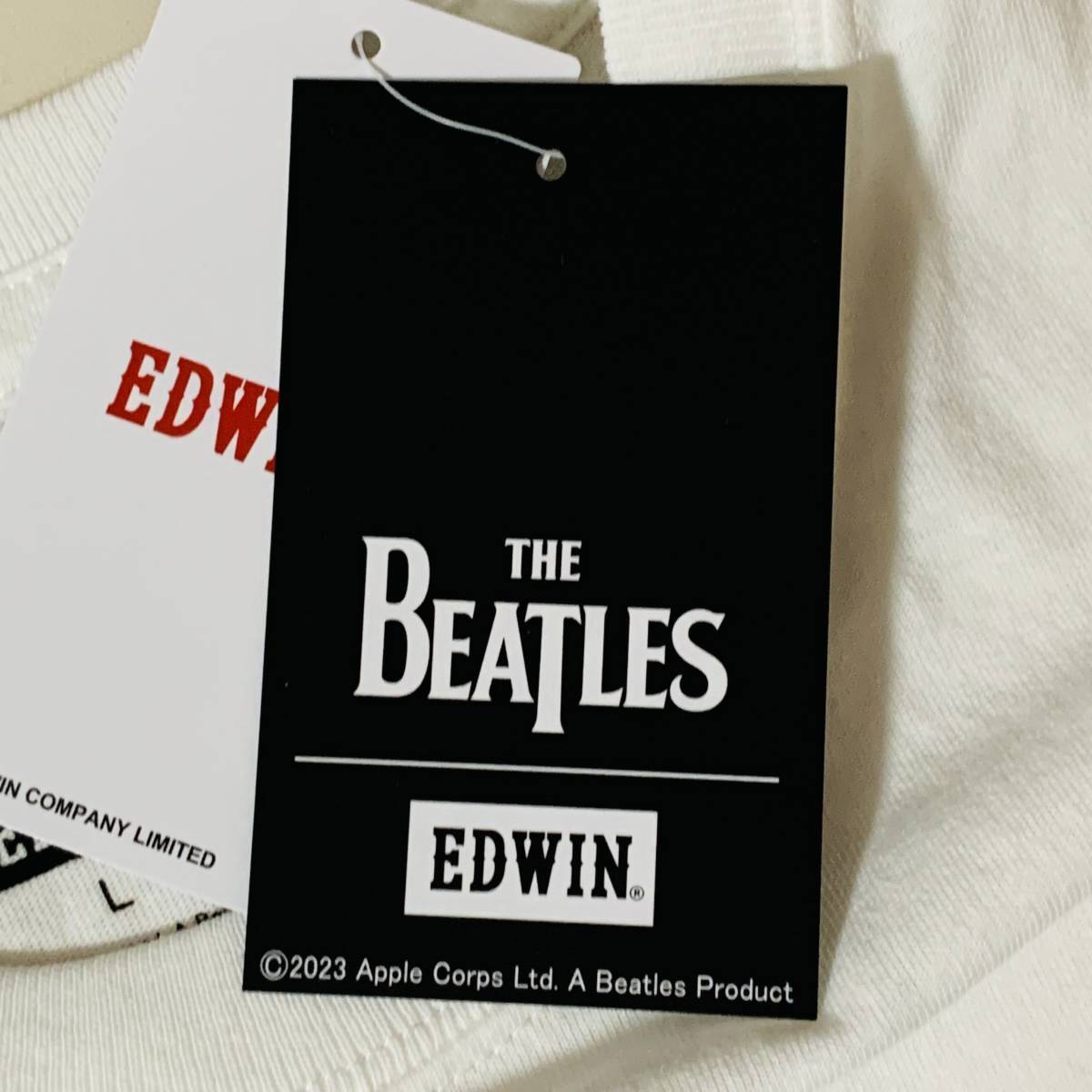 The Beatles(ビートルズ) x EDWIN(エドウイン) - 半袖 コラボ バンドロゴTシャツ Lサイズ 白 バンドTシャツ (タグ付き・新品未使用品)_実物⑥