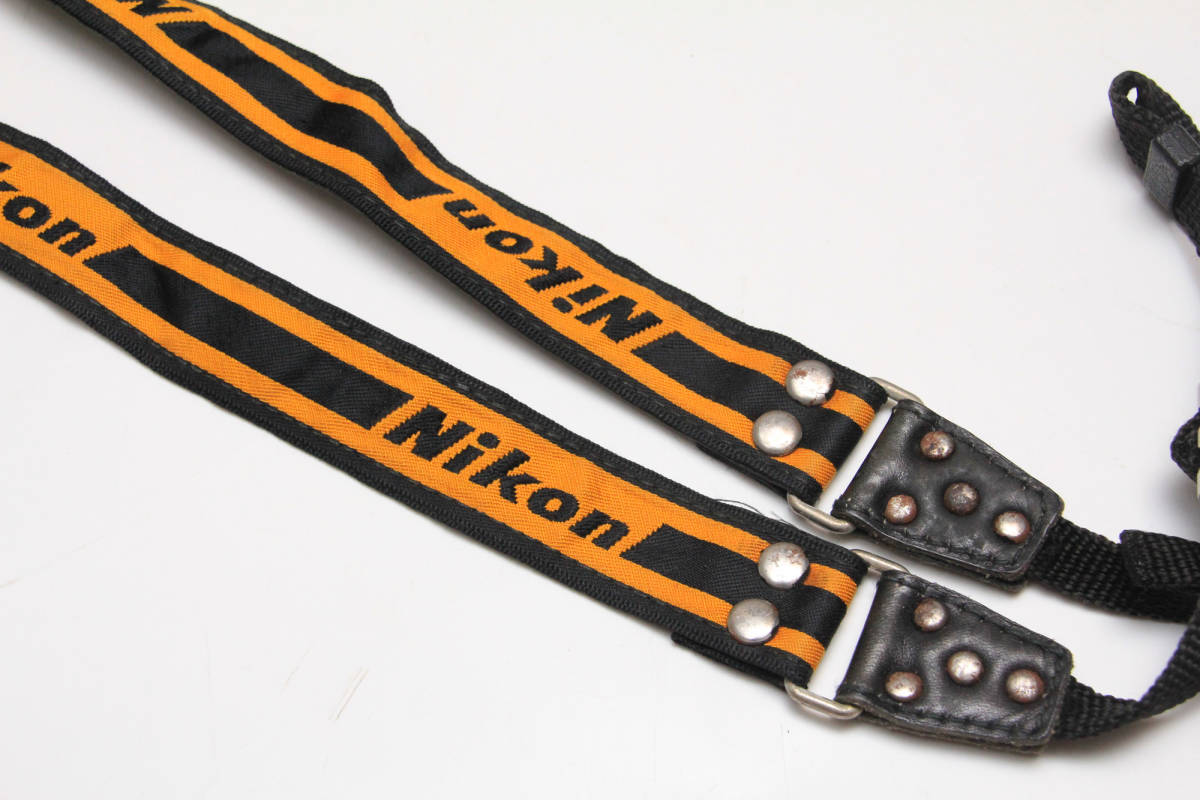 ニコン Nikon ストラップ 黒黄色 細い 旧タイプ ニコン Nikon