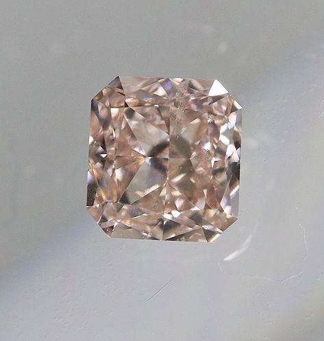 超歓迎された 激安スタート！！　TypeⅡa Pink Orangy Light Fancy 0.314crt ダイヤモンド