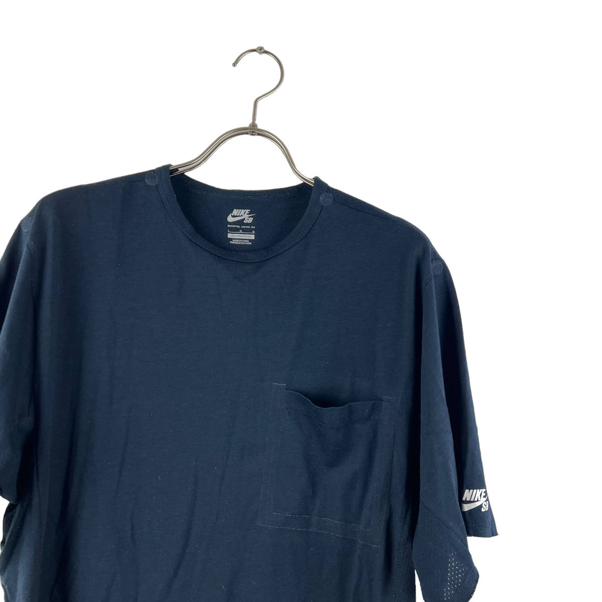 NIKE（ナイキ）Pocket Cotton T Shirt (navy)