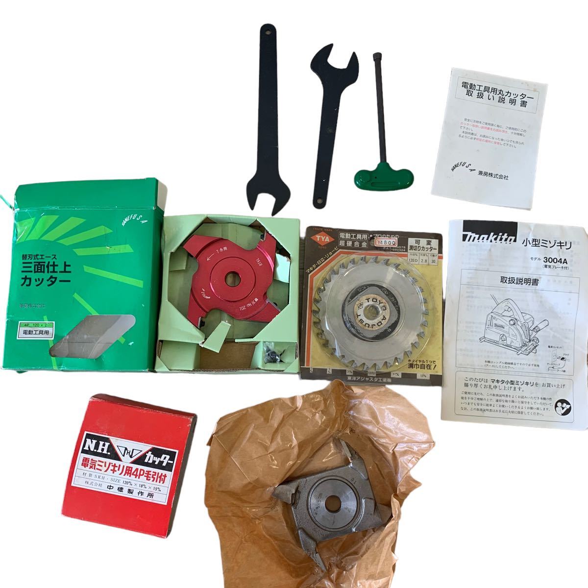 4727】1円~ makita マキタ 小型ミゾキリ 3004A 電動工具 大工道具 溝