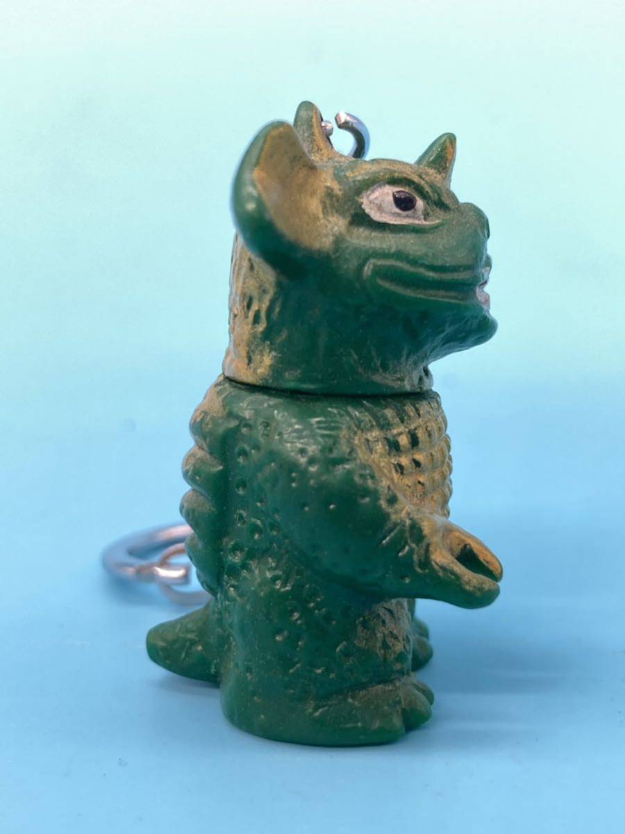 A8172O128】地底怪獣 バラゴン 当時物 ソフビ キーホルダー 円谷 A8172O128】地底怪獣 バラゴン 当時物 ソフビ キーホルダー 円谷