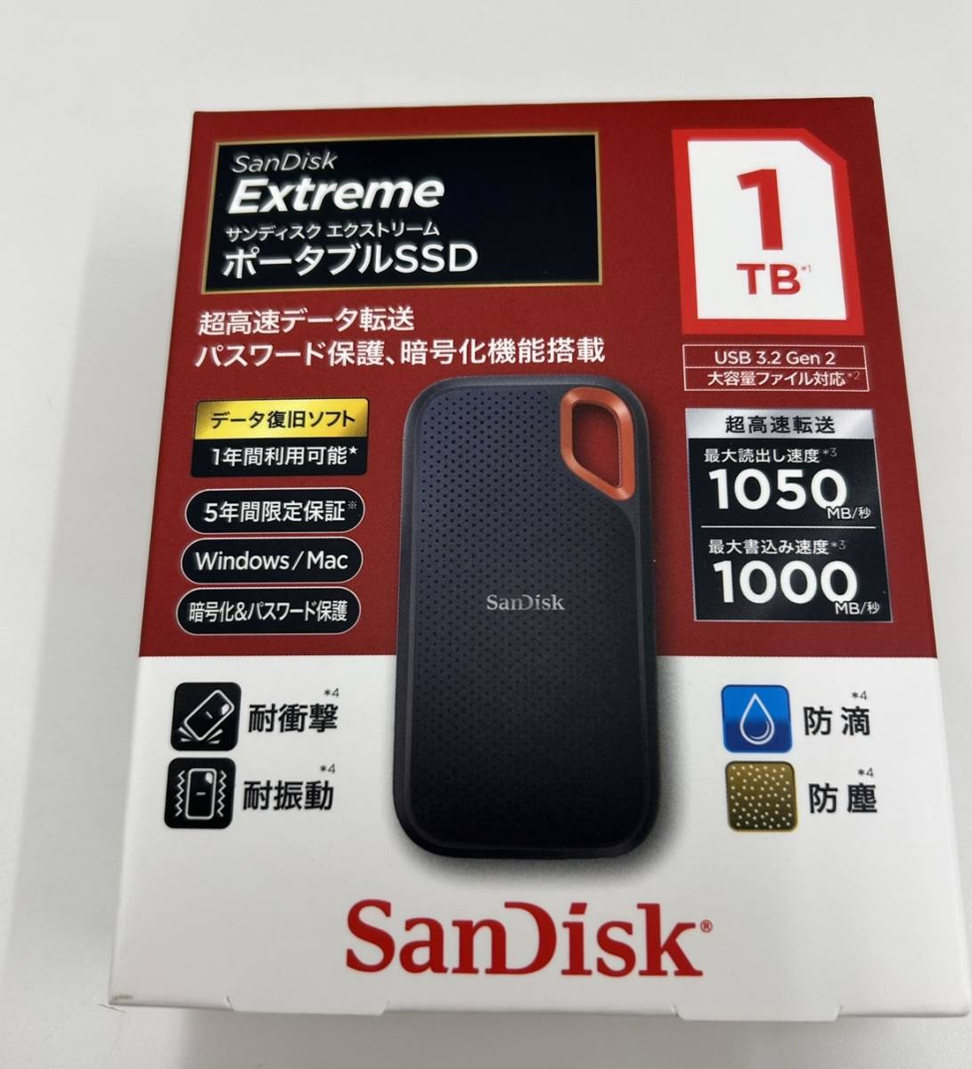 B)SanDisk SSD 外付け1TB USB3.2Gen2 読出最大1050MB/秒SSDE61-1T00