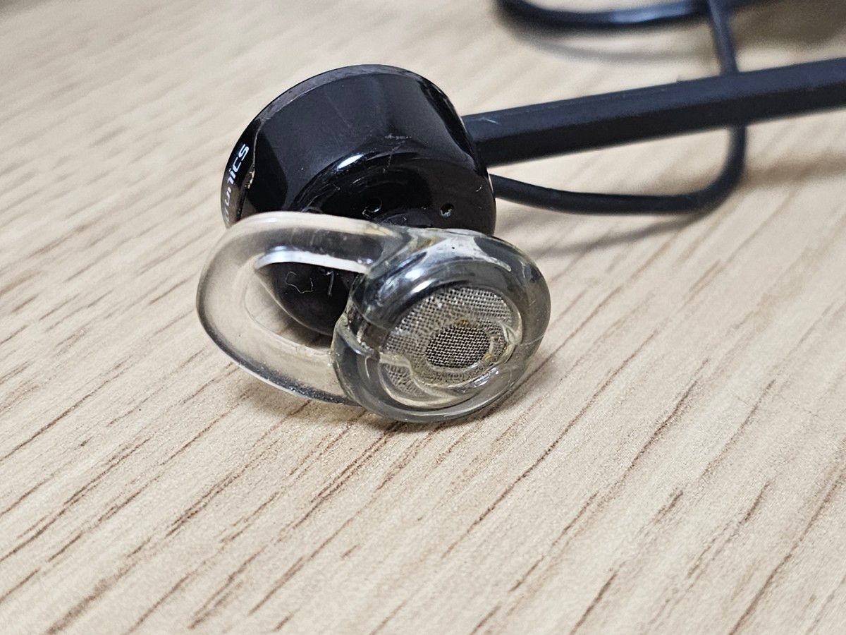 ケーブル被覆破れ補修品 PLANTRONICS BLACKWIRE C435-M USBヘッドセット