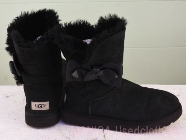 MK409◆レディース【アグ UGG】ムートンブーツ 黒 ブラック 24.5cm_画像2