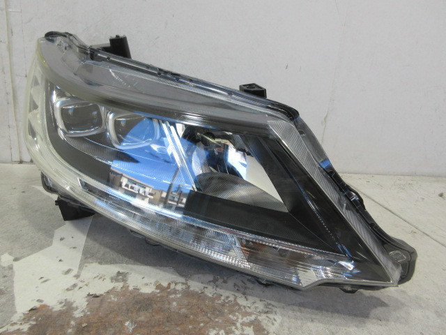 ホンダ オデッセイ RC1 純正 LED 右ヘッドライト :: Yahoo ホンダ オデッセイ RC1 純正 LED 右ヘッドライト :: Yahoo