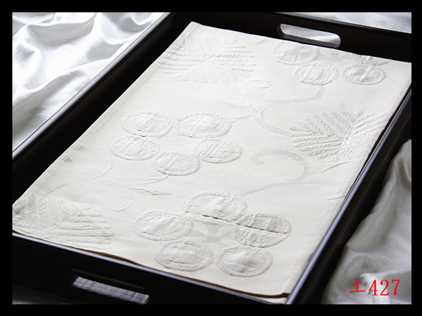 新品即決 【エ427】西陣美品 ふくれ織 笹蔓文様 象牙色地 気品豊かに