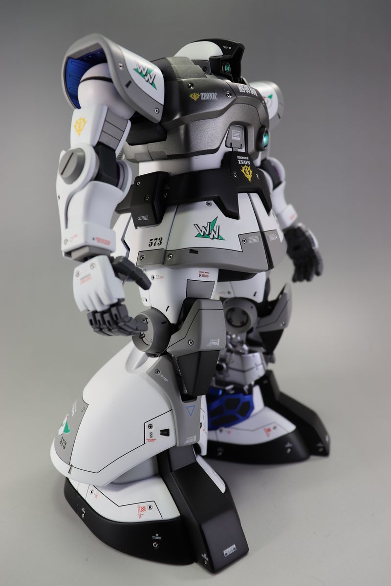 Mg Ms 09 Dom シン マツナガ専用機 塗装済完成品 ガンダムのプラモデル Mg Ms 09 Dom シン マツナガ専用機 塗装済完成品 ガンダムのプラモデル