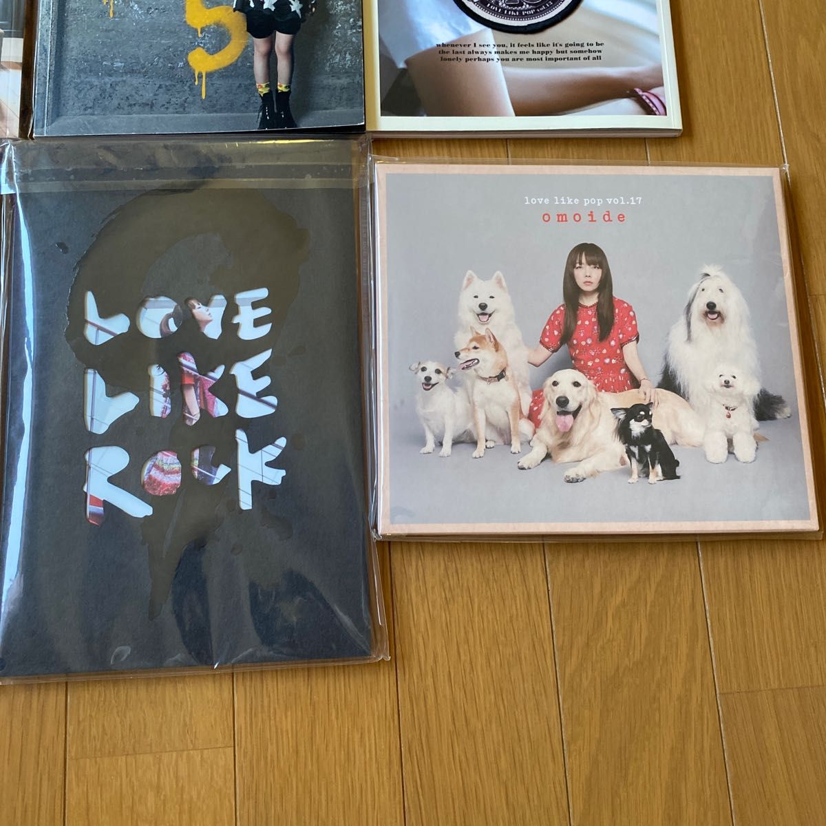 aiko ライブツアーパンフレット12冊セット|Yahoo!フリマ(旧 aiko ライブツアーパンフレット12冊セット|Yahoo!フリマ(旧