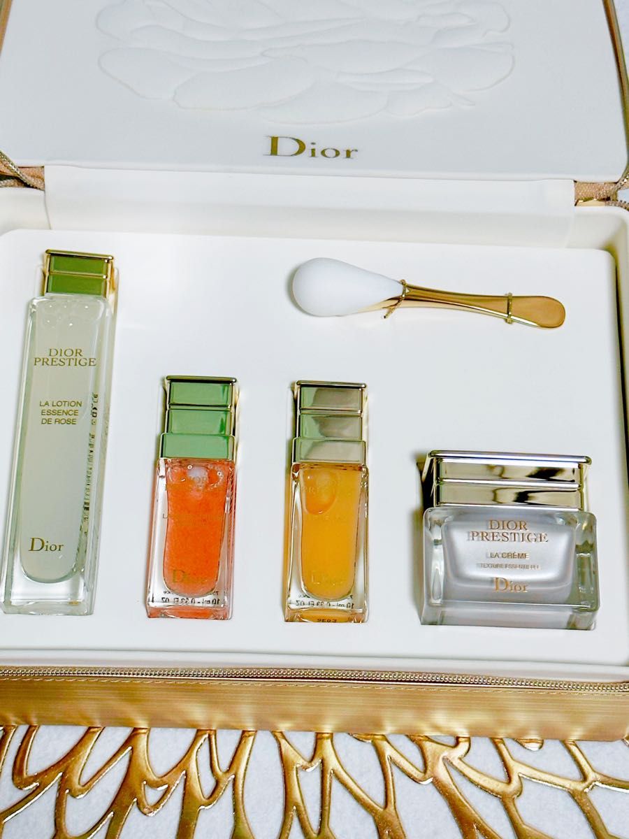 新品未使用未開封《Dior》プレステージ ディスカバリー コフレ-