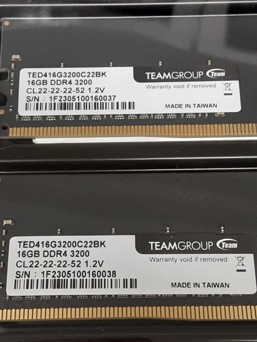 PCメモリ TEAM DDR4-3200 32GB 16GB×2 新品