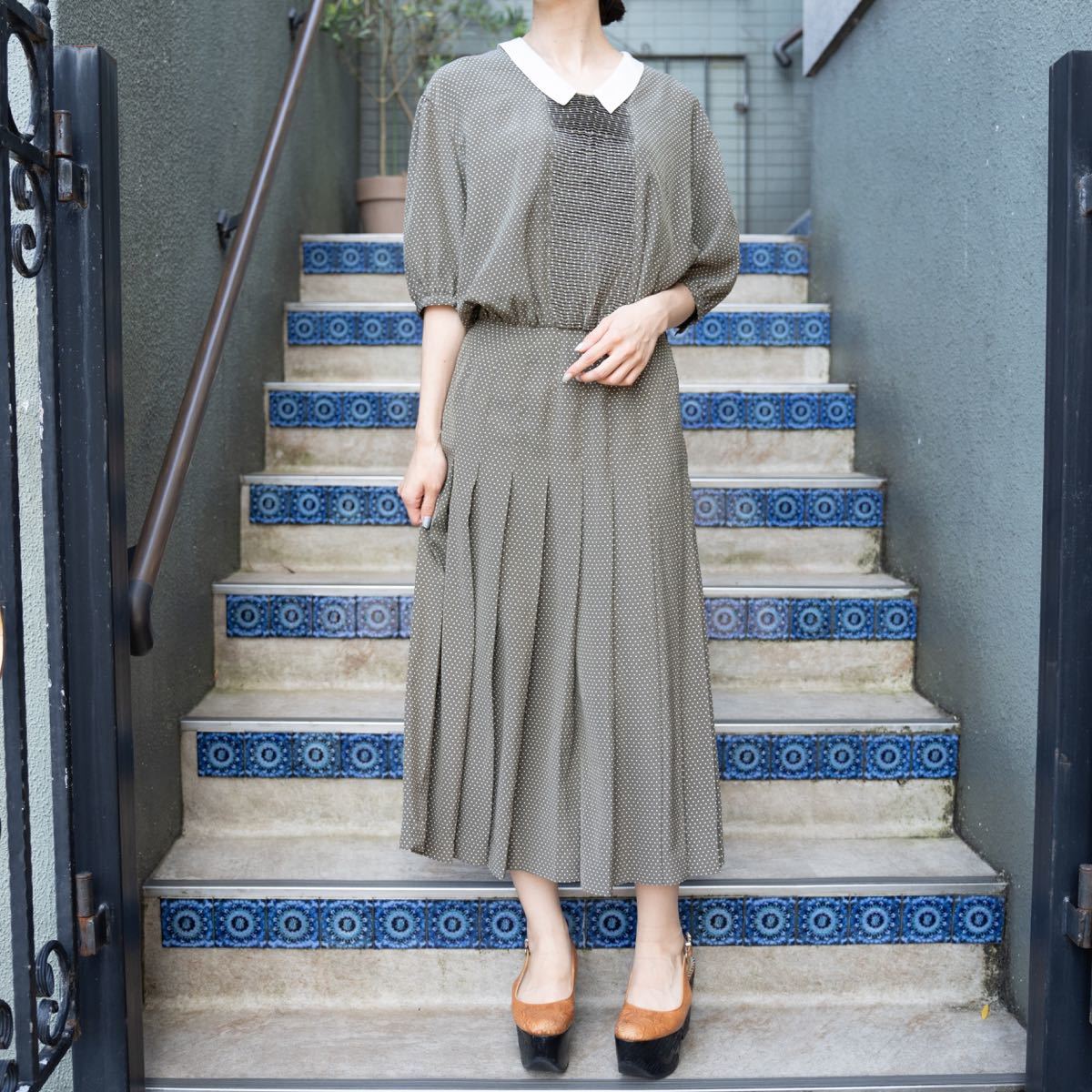 RETRO VINTAGE INGEBORG HALF SLEEVE DOT PATTERNED DESIGN ONE PIECE/レトロ古着インゲボルグ半袖ドット柄デザインワンピース