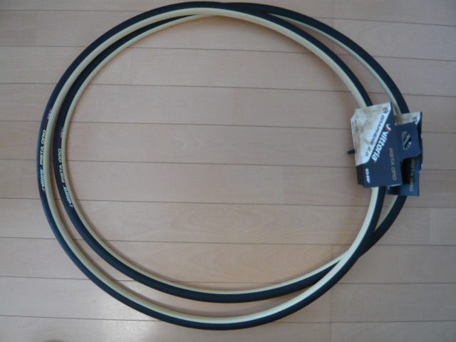 ★ VITTORIA ヴィットリア PISTA ORO ピスタ オロ G2.0 23-28 23mm 23C チューブラー 2本セット piste track ピスト トラック_画像2